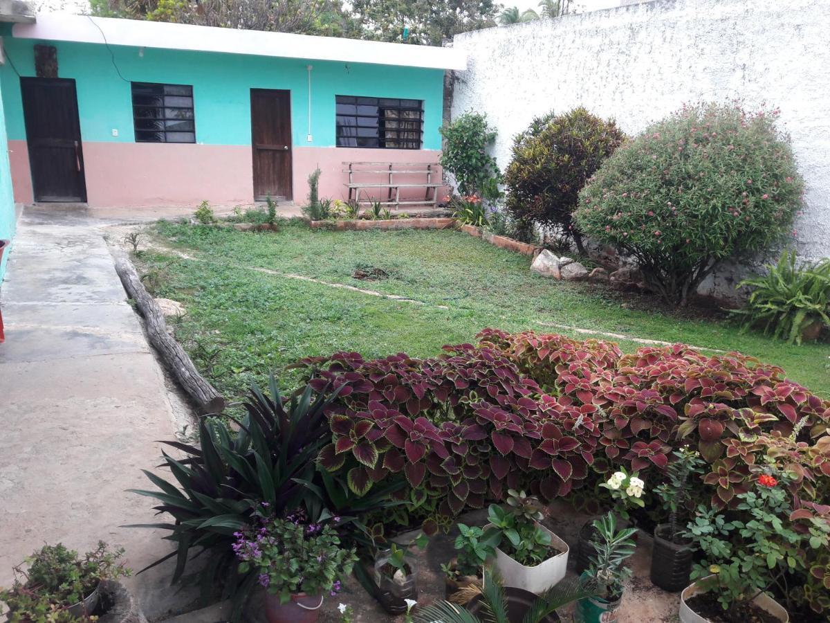 Hostal y temazcal Guemez Chichén-Itzá Buitenkant foto