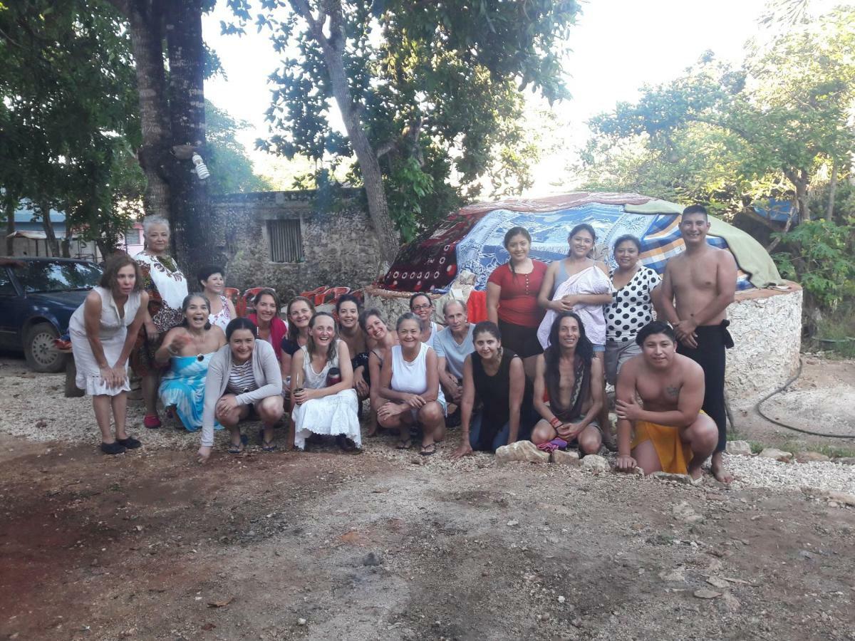 Hostal y temazcal Guemez Chichén-Itzá Buitenkant foto